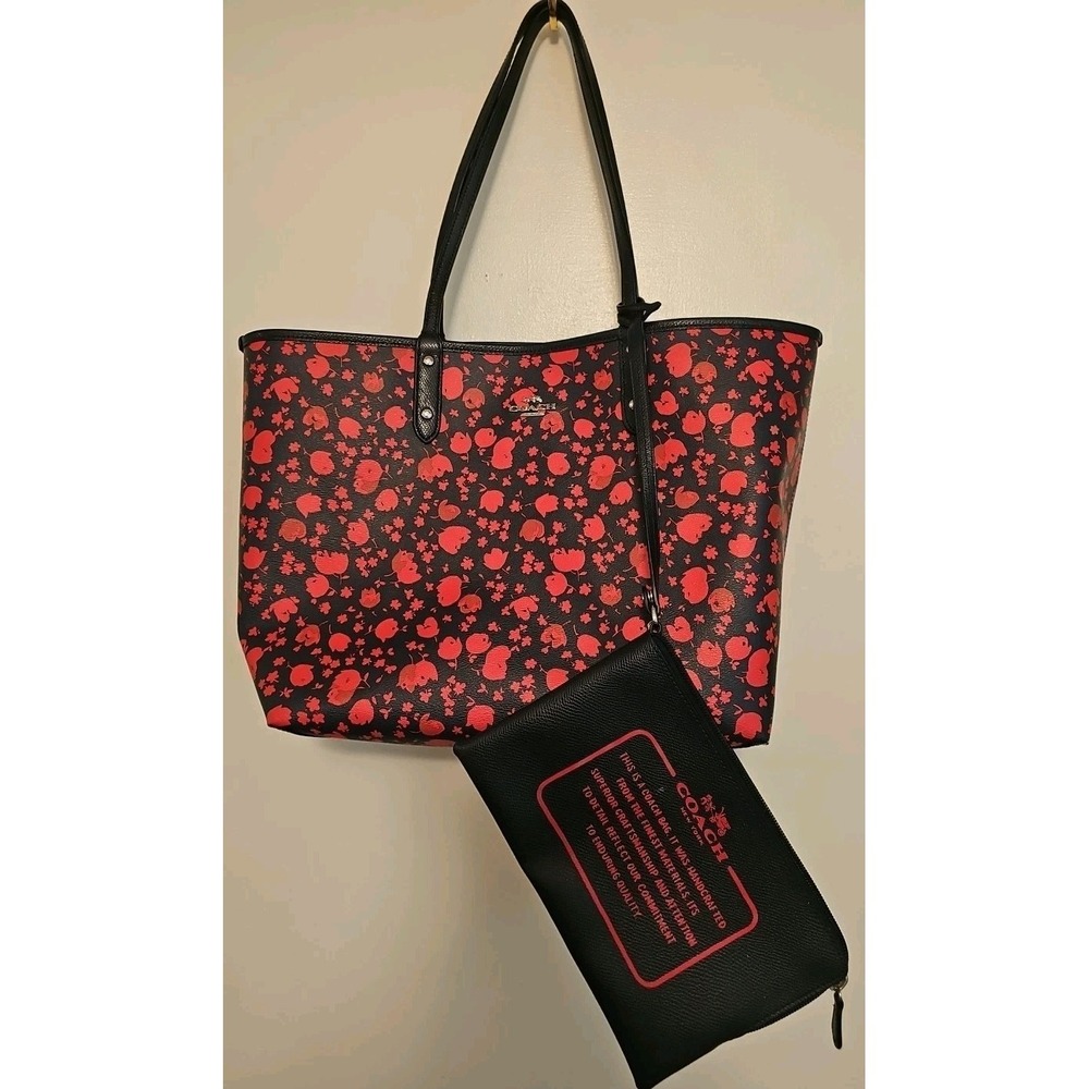 Coach Prairie Calico Reversable Limited Tote Bag With Wallet MSRP $400